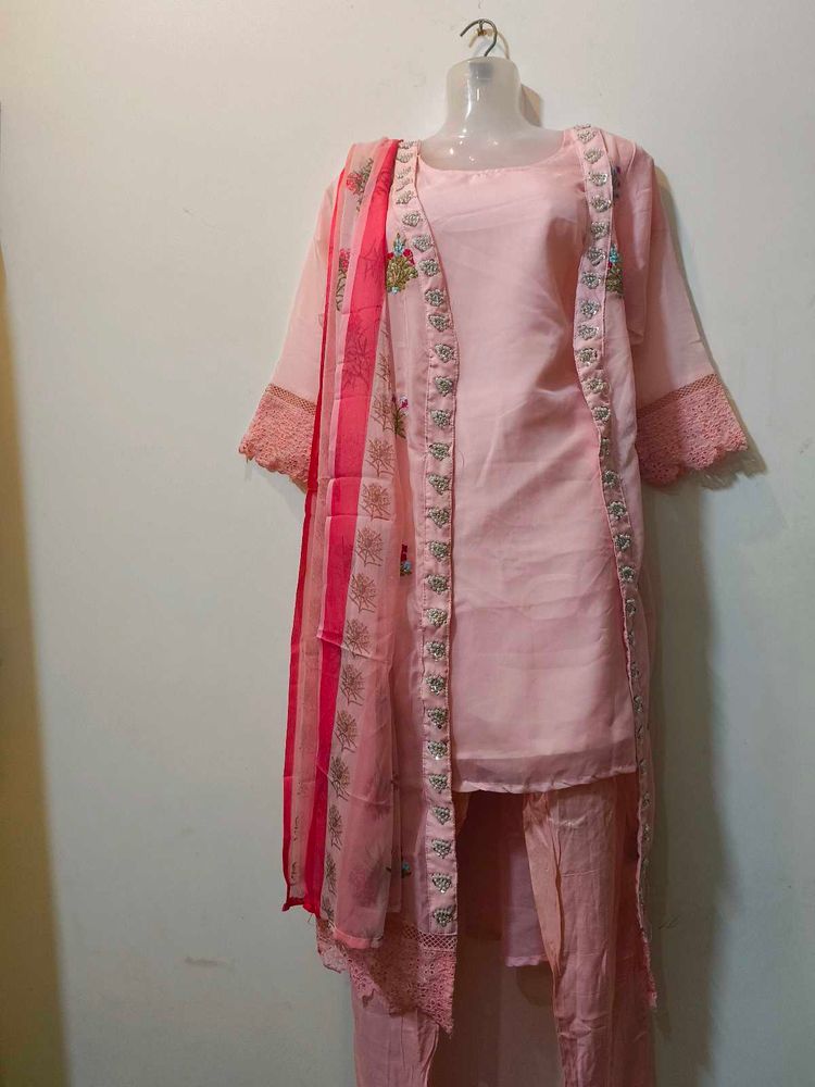 Elegant Salwar Suit Set Fits For M,L And Xl