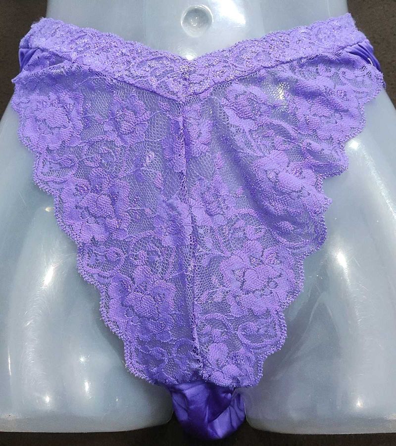 Lace Thong 🔥