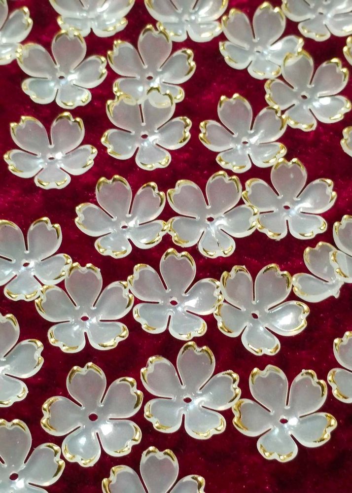Acrylic Flower 200 Pis