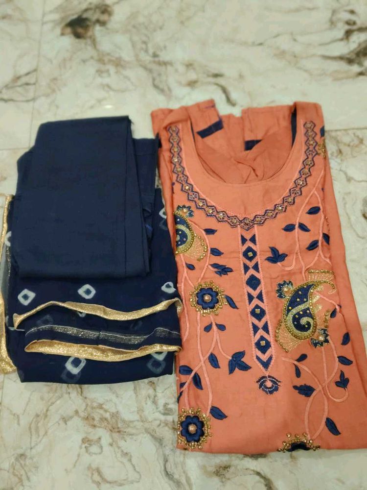 Elegant Embroidered Salwar Suit Set