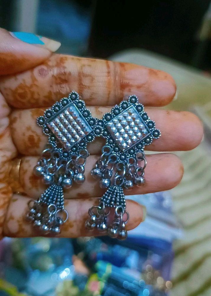 Silver Jhumka Earrings