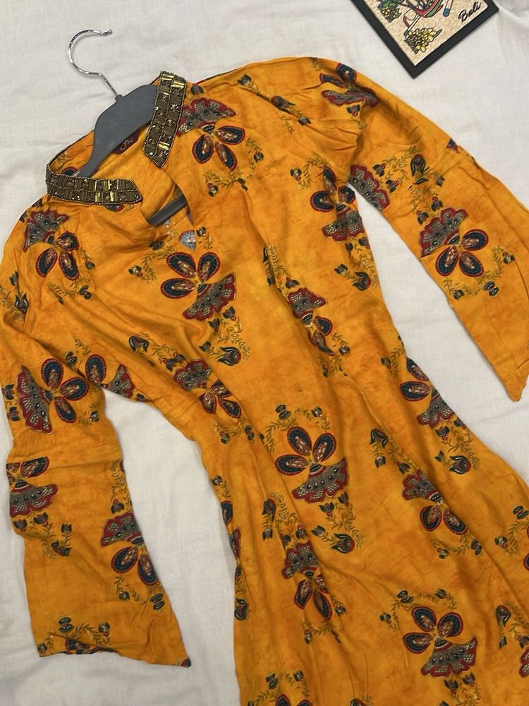 Vintage Floral Print Tunic Top