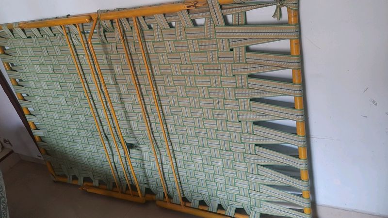 Iron Cot Weaved With Nylon