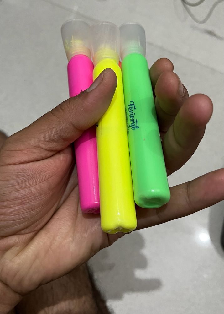 Fevicryl 3D Neon Liners (Set of 1, Pink, Green, Yellow and Orange)