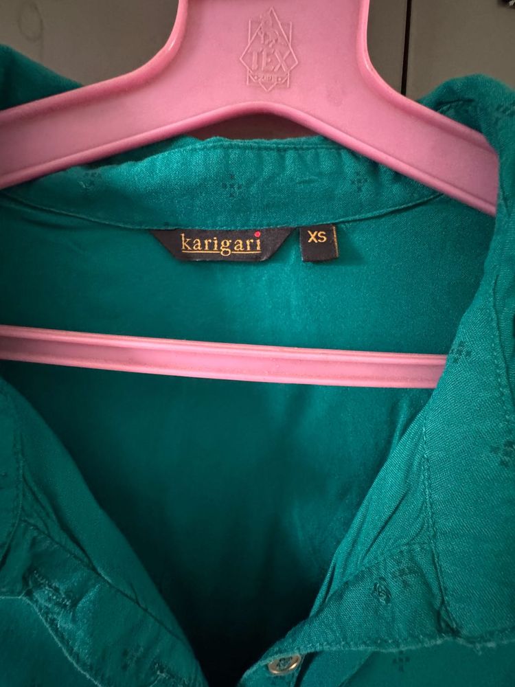 Karigari Green Top