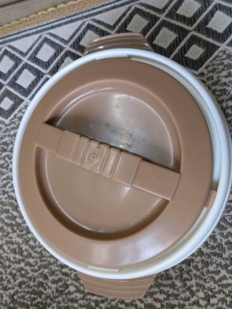 Hot line Insulated Food Container