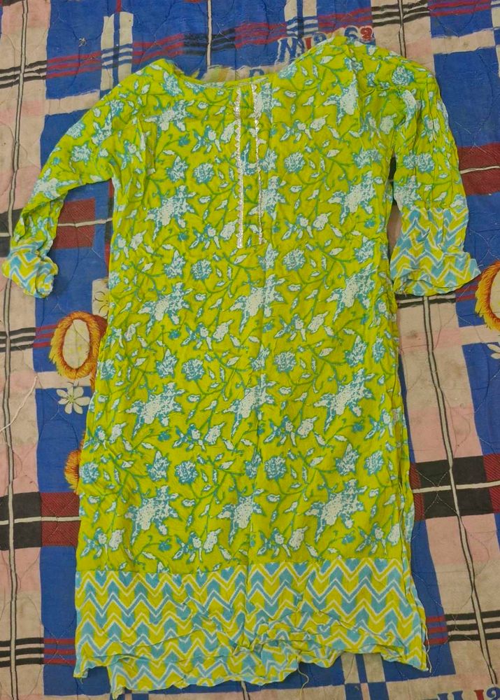 Combo Vibrant Floral Cotton Kurta