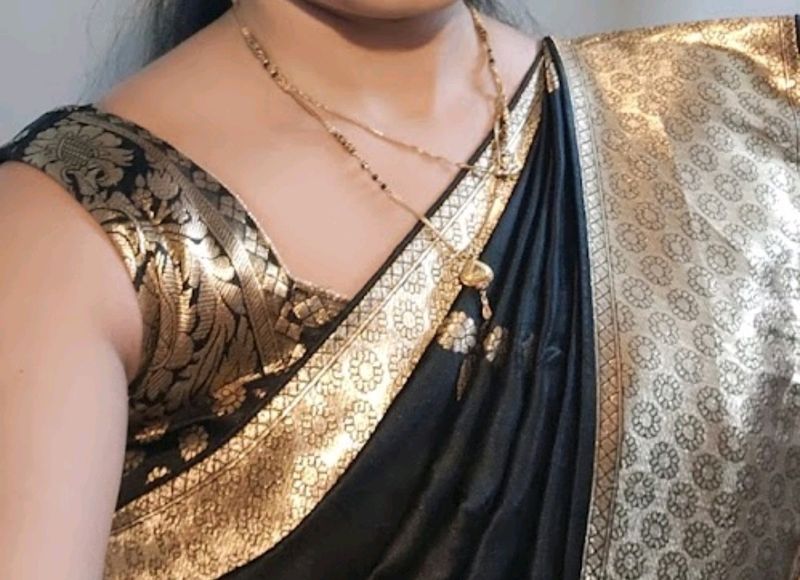 Black Saree With Blouse