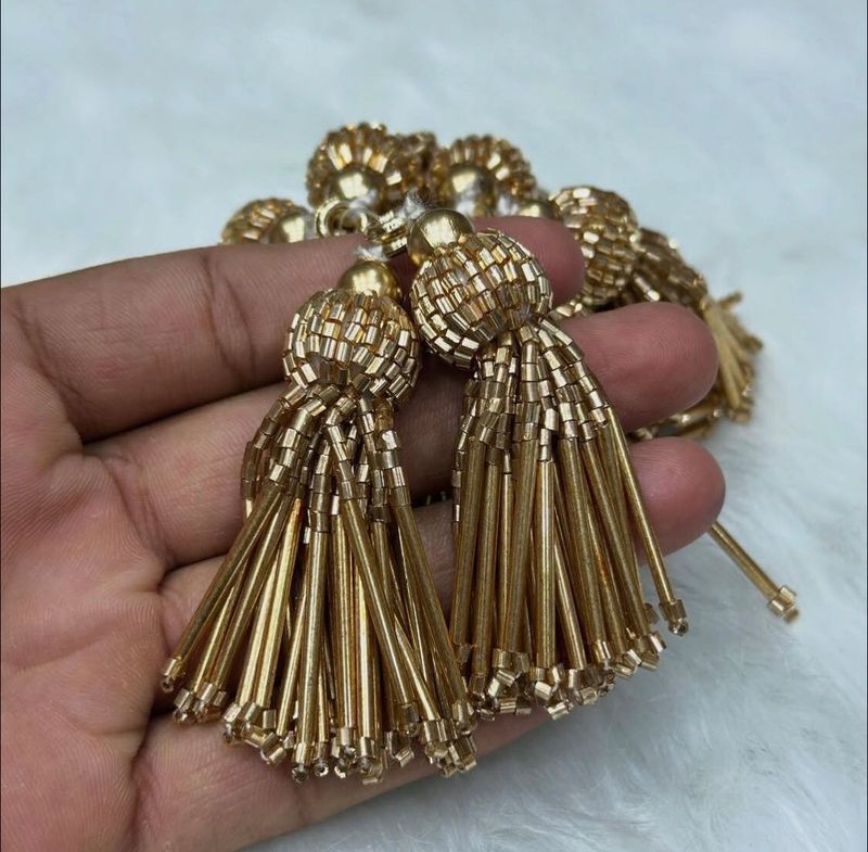 Silver N Gold Hanging