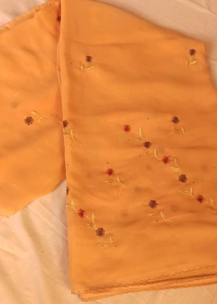 Embroidery flower Saree