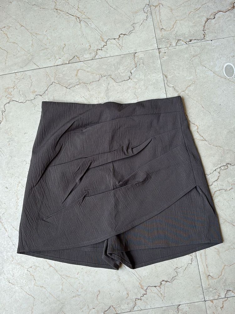 Grey Skorts