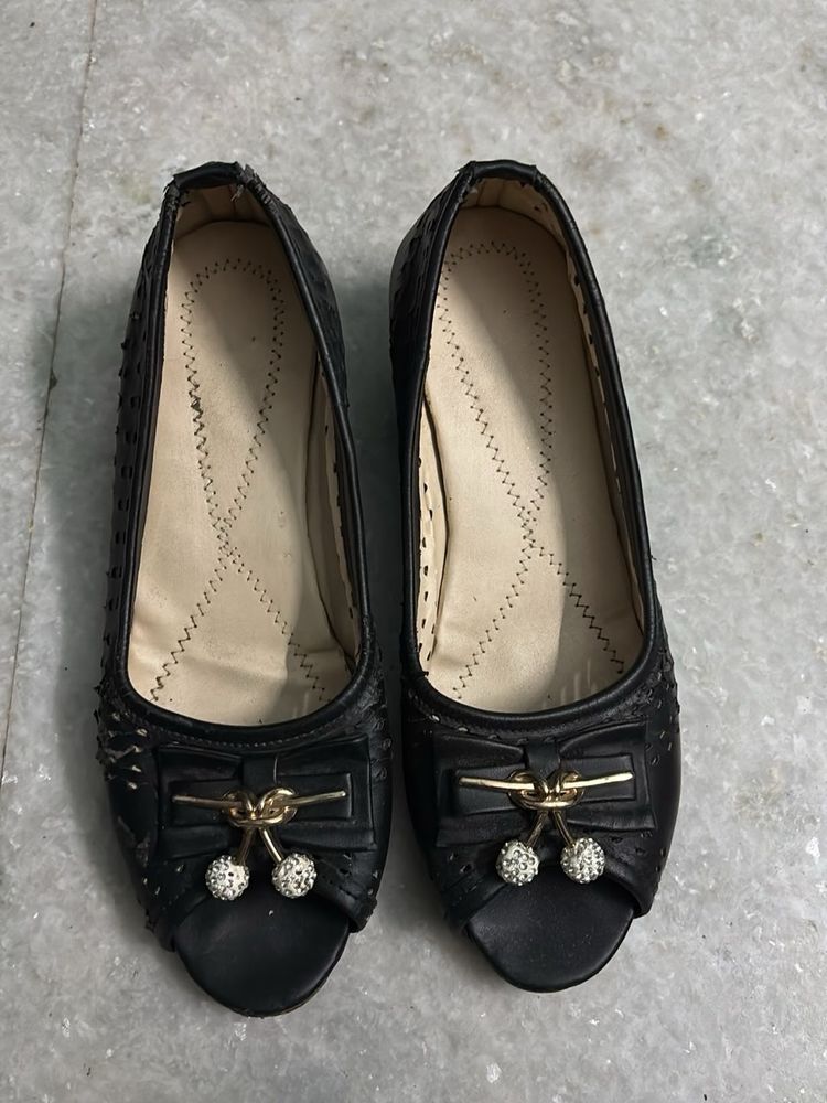 Classic Black Bellies With 1-2inch Heels