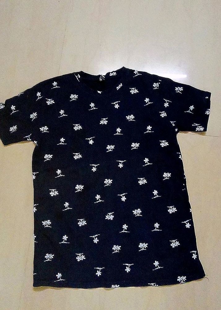 M Size navy Blue T Shirt