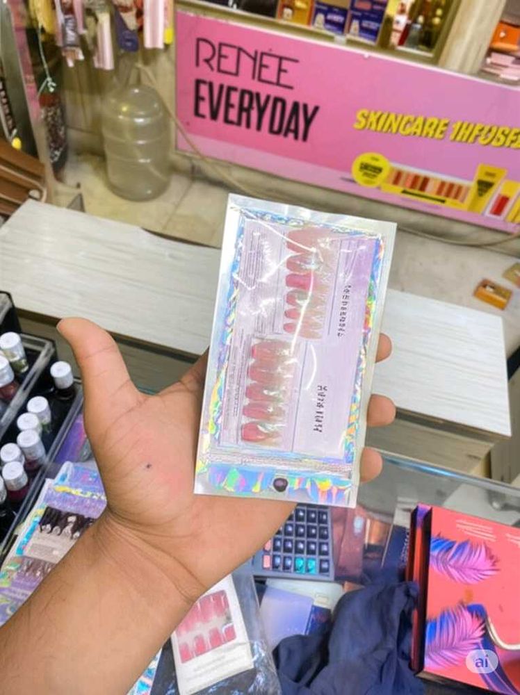 Press-On Nail Set