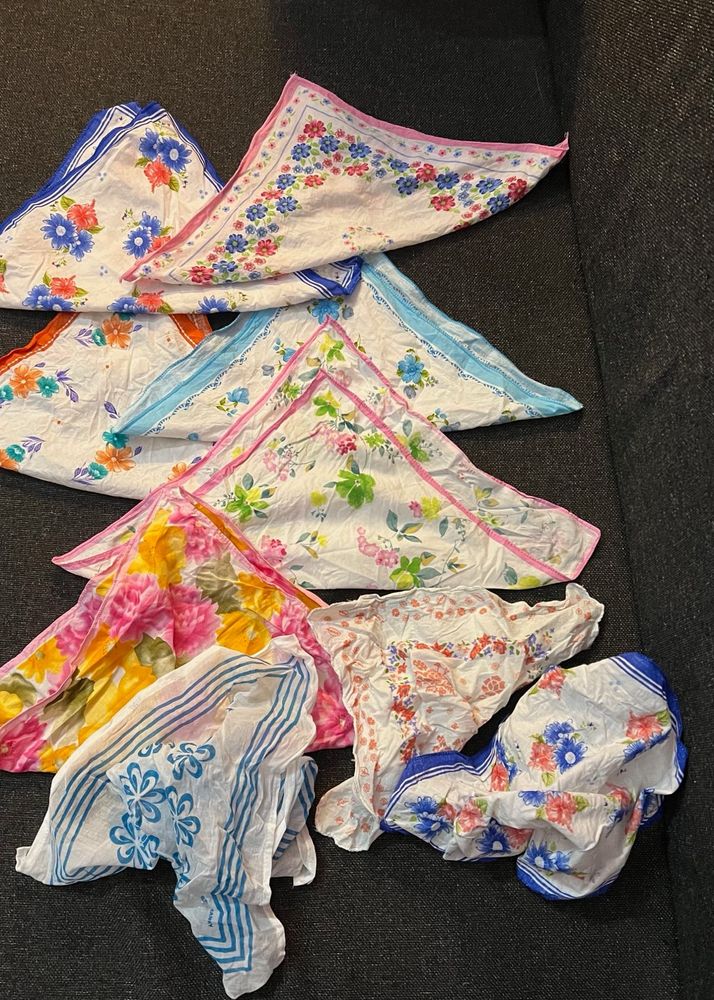 Rumaal Hankies Girls