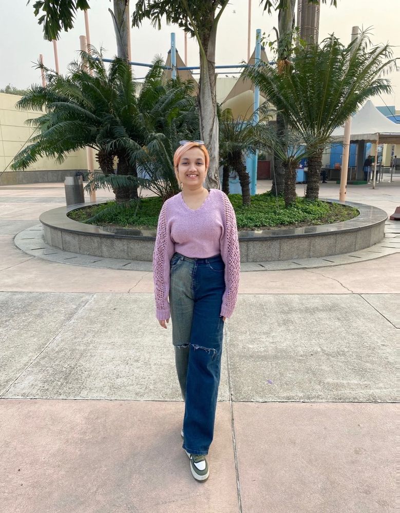 Stylish Two-Tone Jeans