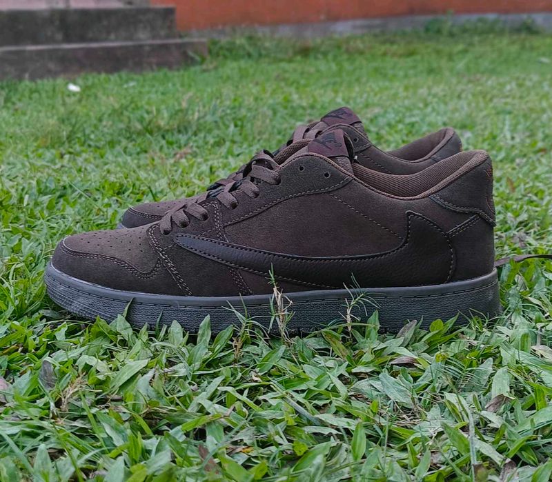 Brown Casual Sneakers