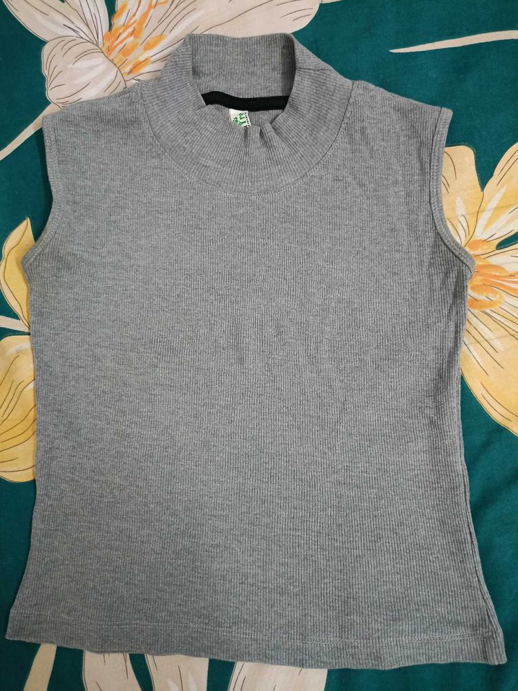 Grey Tank Top 🩶