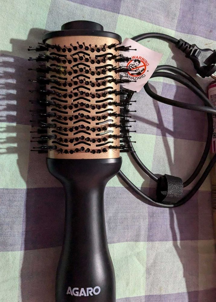 Agaro Blow Brush