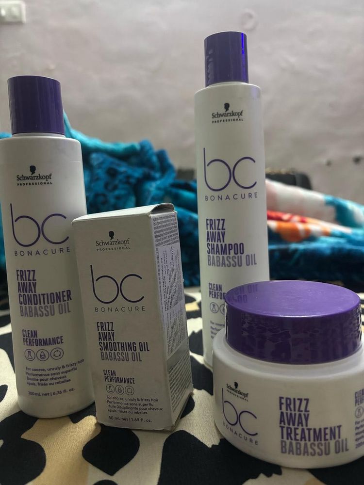Schwarzkopf Frizz Away Hair Care Set