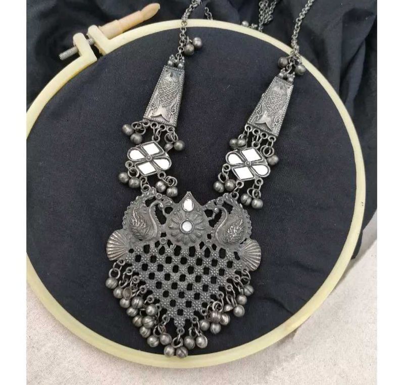 Premium Quality Black Polish Necklace