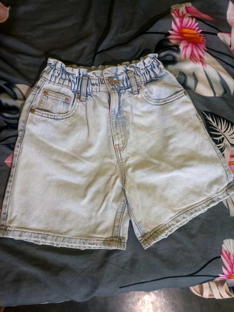 Zara Short