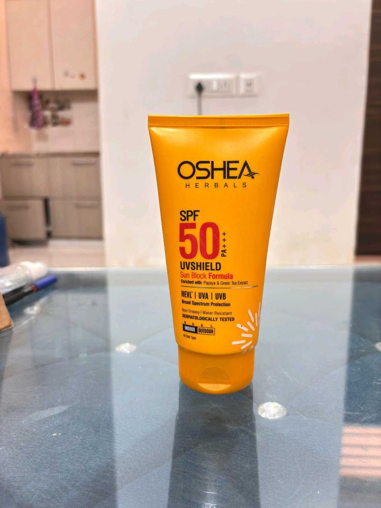 Oshea Herbals Sunscreen SPF 50