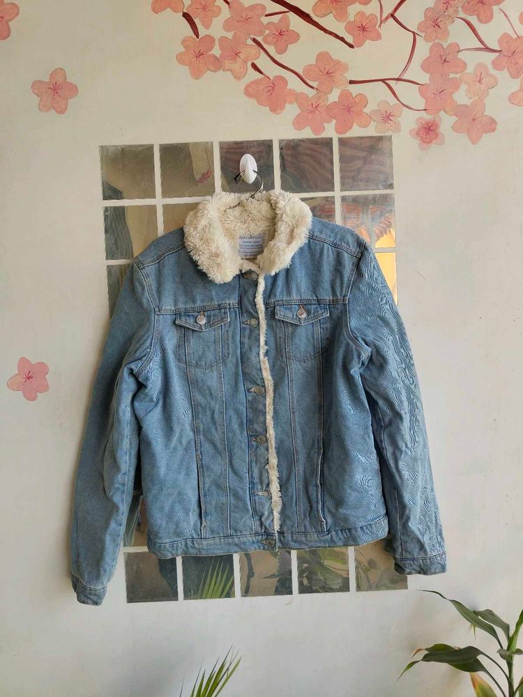 Warm Denim Jacket with Fur inside
