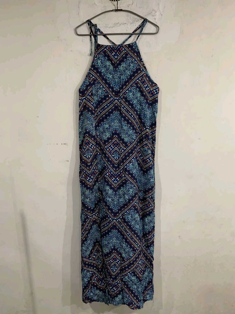 Beach Side Cut Style Dress Like New
