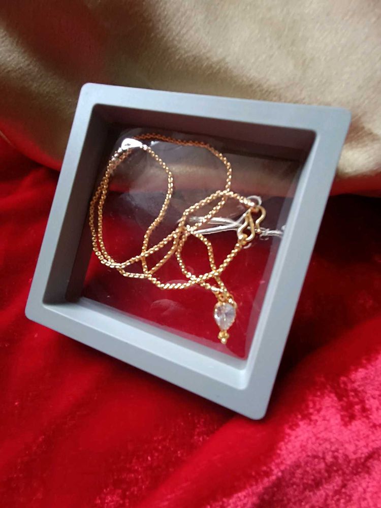 Gold Chain with Pendant