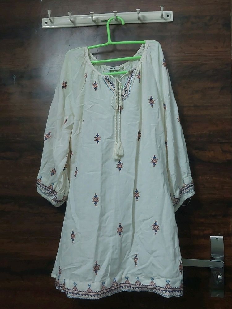 Embroidery Top/ Short Kurti