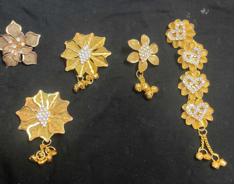 Hair And Saree Accessories