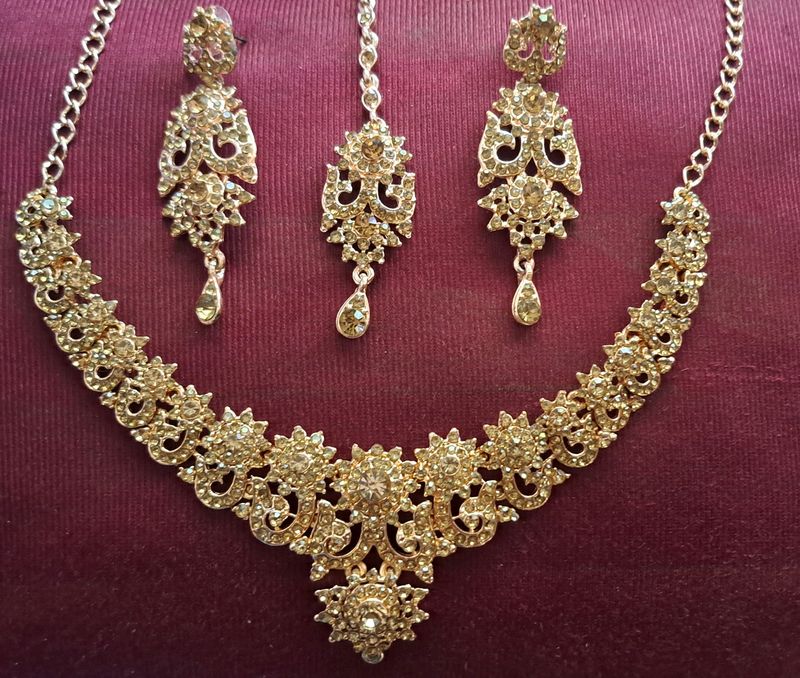 Necklace &amp; Earring