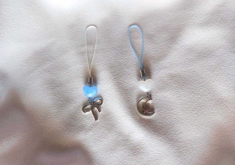 Set Of 2 CUTESY MINI HEART 🩵🤍 PHONE CHARMS