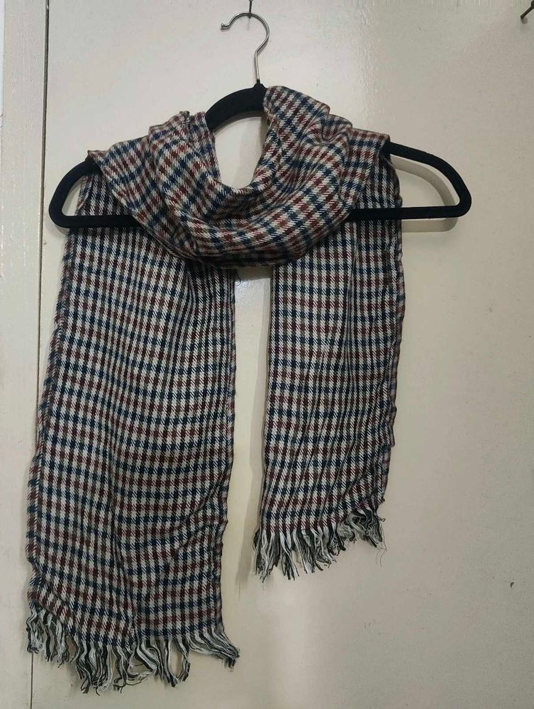 Checkered Scarf with Fringe