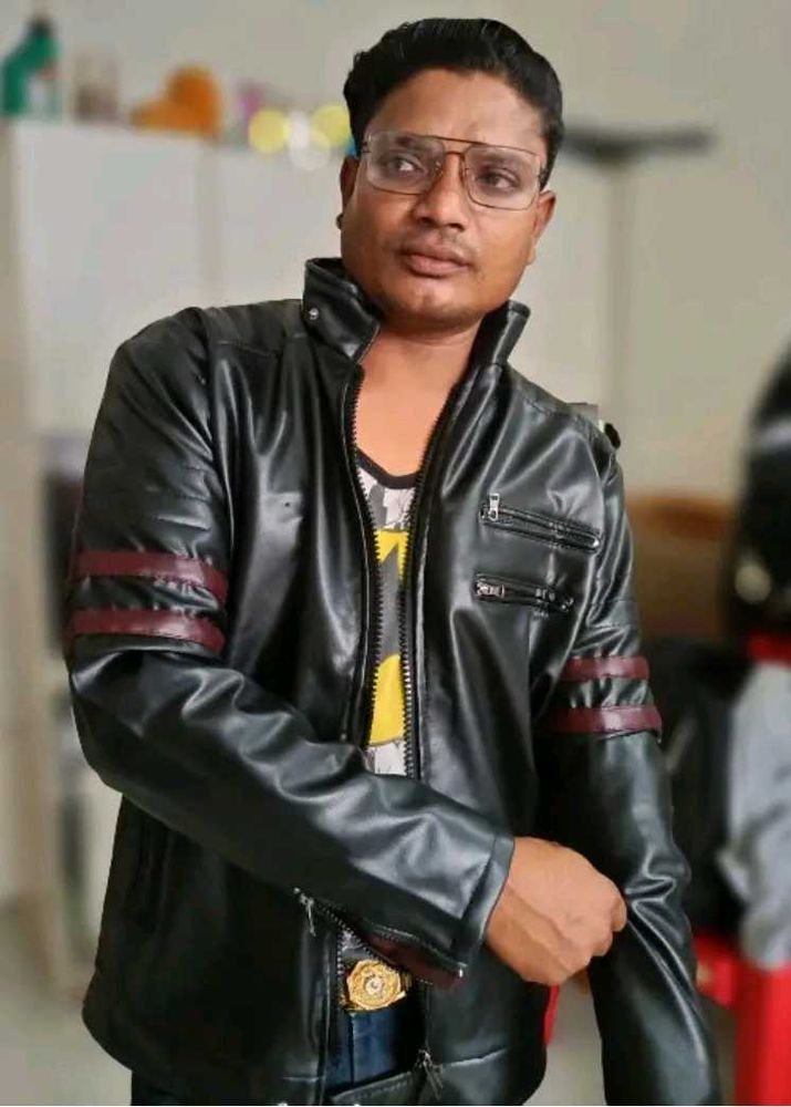 🔥 Stylish Black Leather Jacket ONLY CASH 🔥