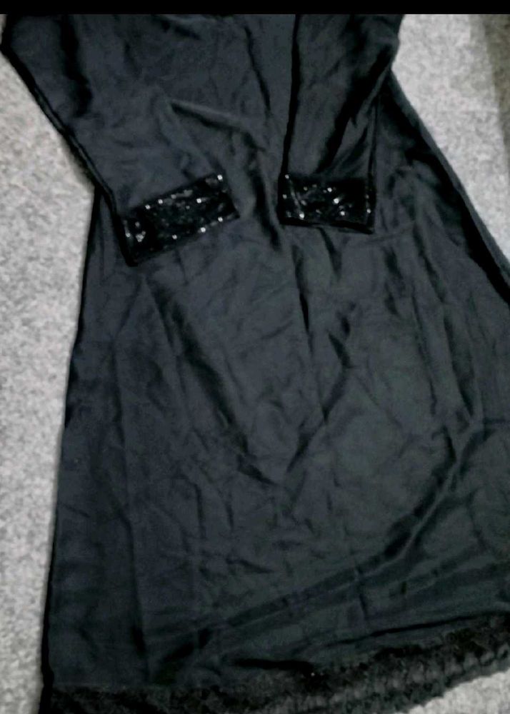 black abaya