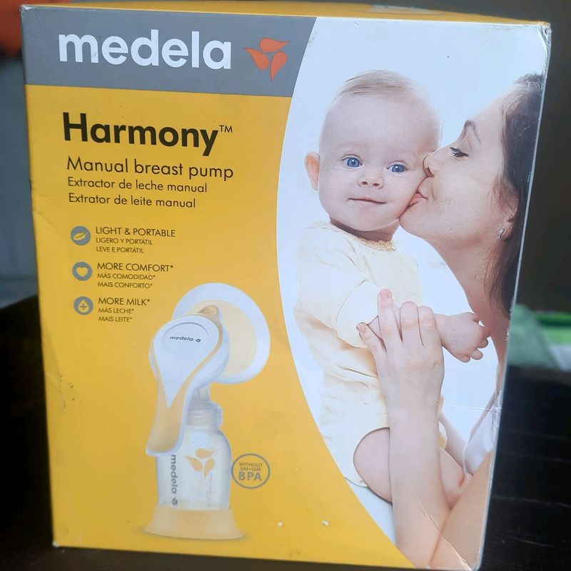 Medela Harmony Manual Breast Pump