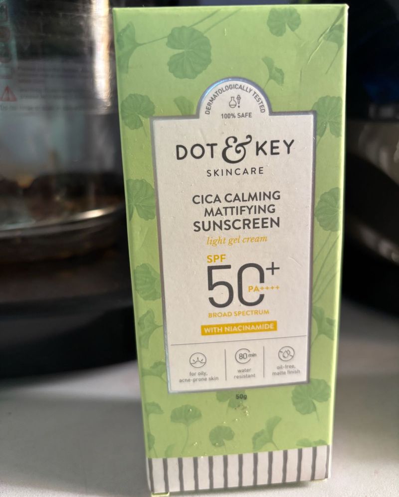 Dot &amp; Key sunscreen