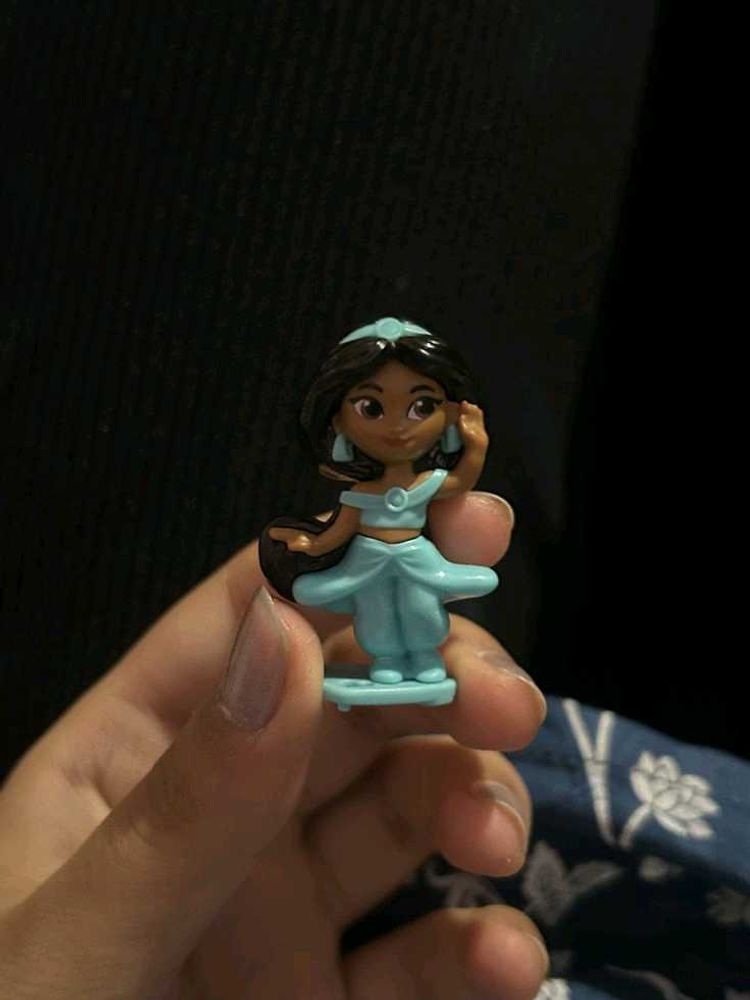 Jasmine Figurine