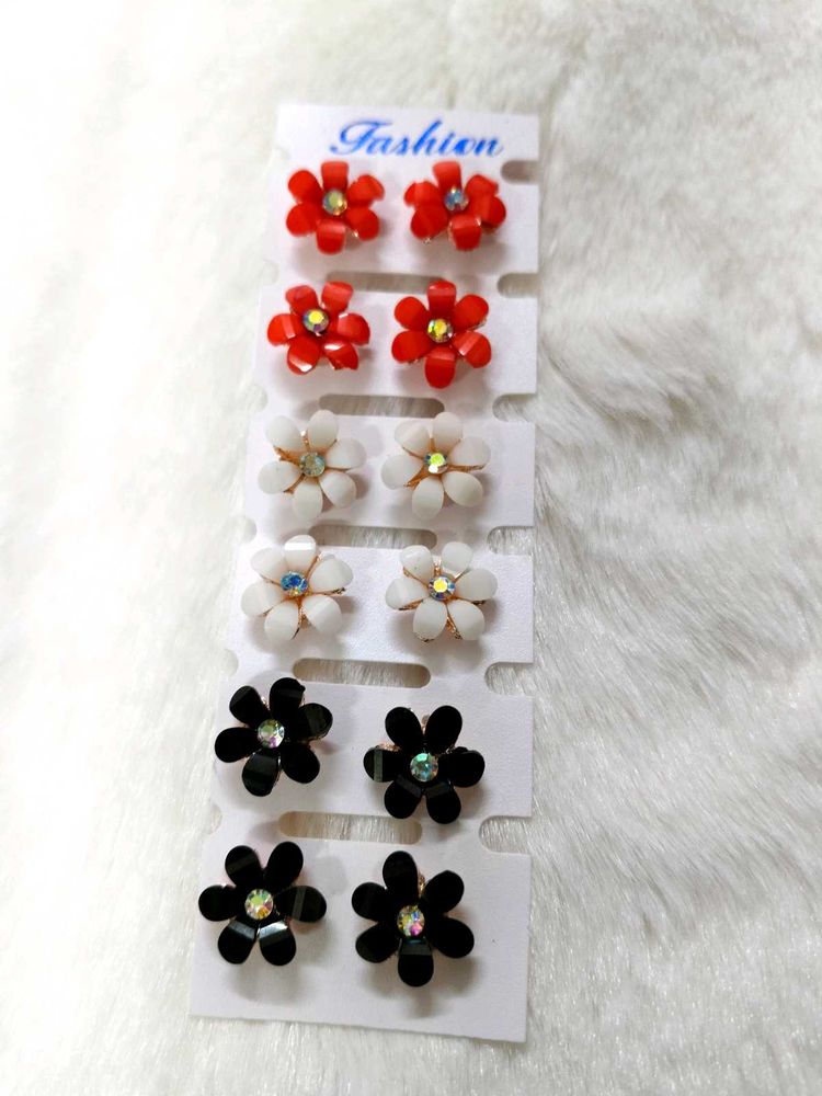 STUDS EARRINGS (SET OF 6)