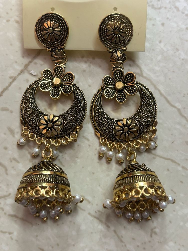Long Golden Earing