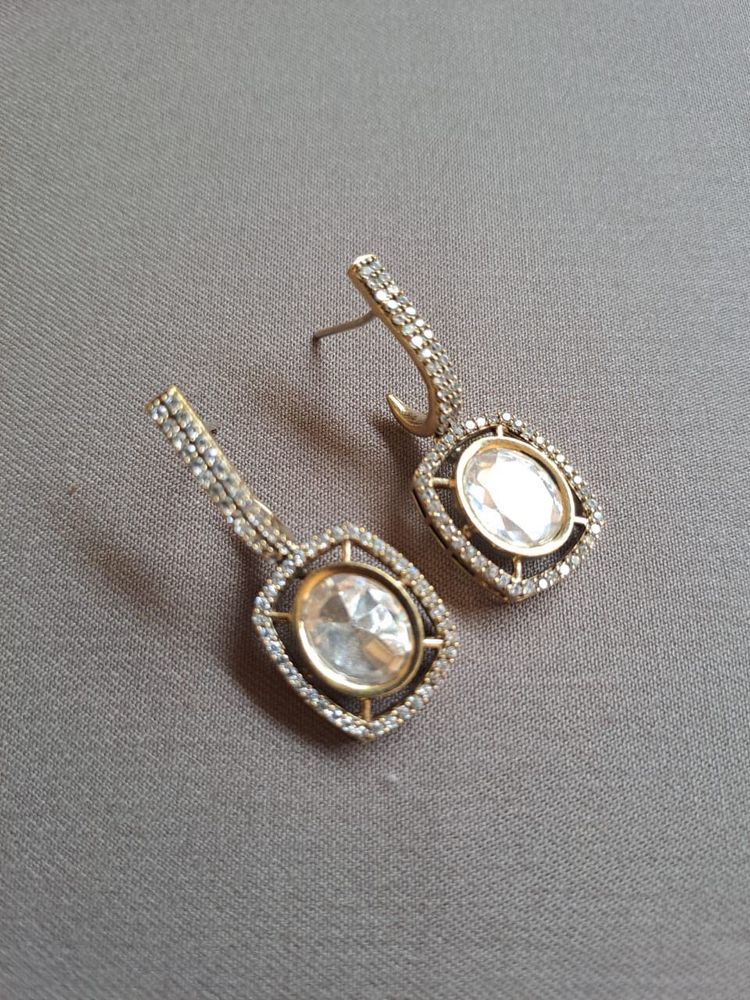 Cubic Zirconia + Kundan Dangler
