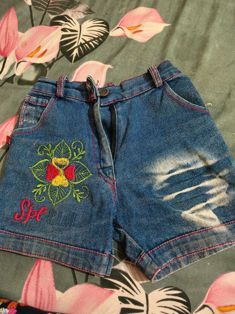 Cute Embroidered Denim Shorts