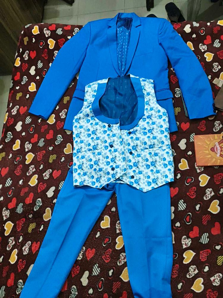3 Pc Suit Formal Coat Pant And Jacket