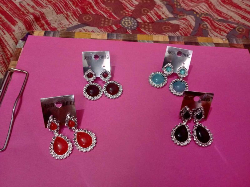 Earrings - Set of 1