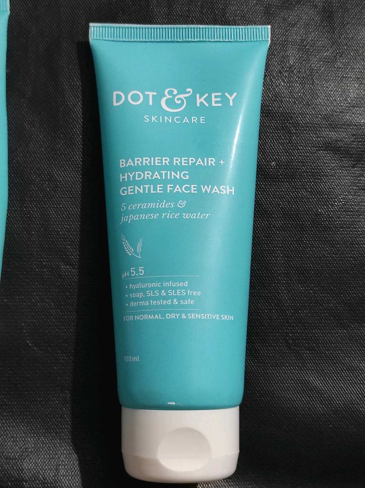 Dot &amp; Key Barrier Repair Hydrating GentleFacewash