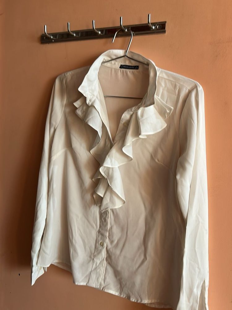 Elegant White Ruffle Blouse