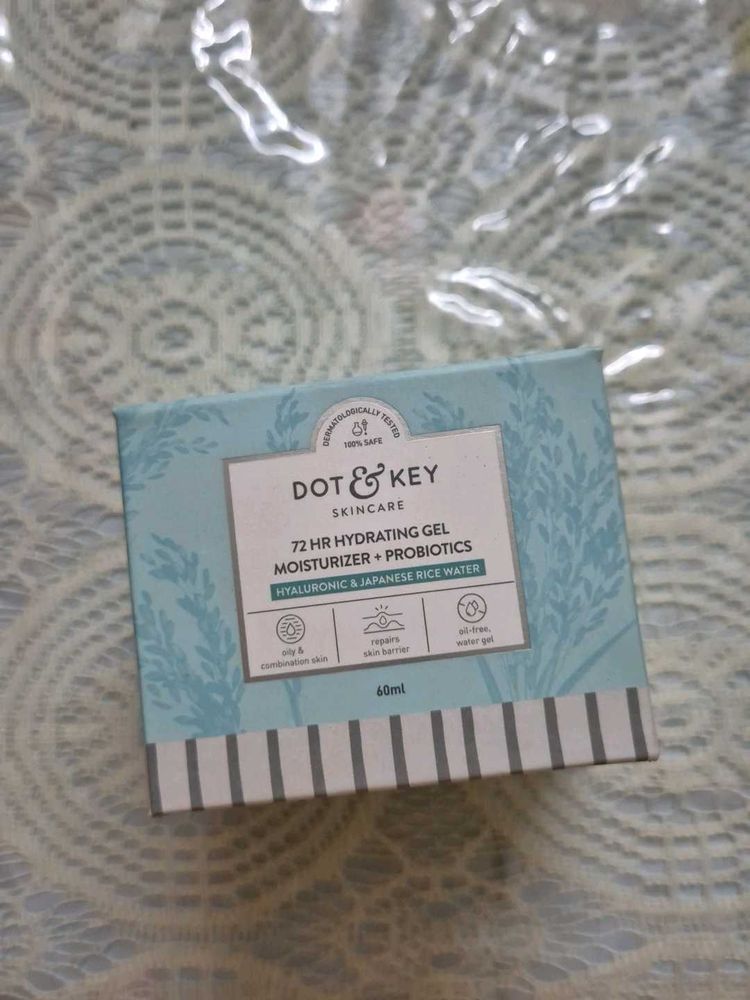 Dot &amp; Key 72 Hr Hydrating Gel