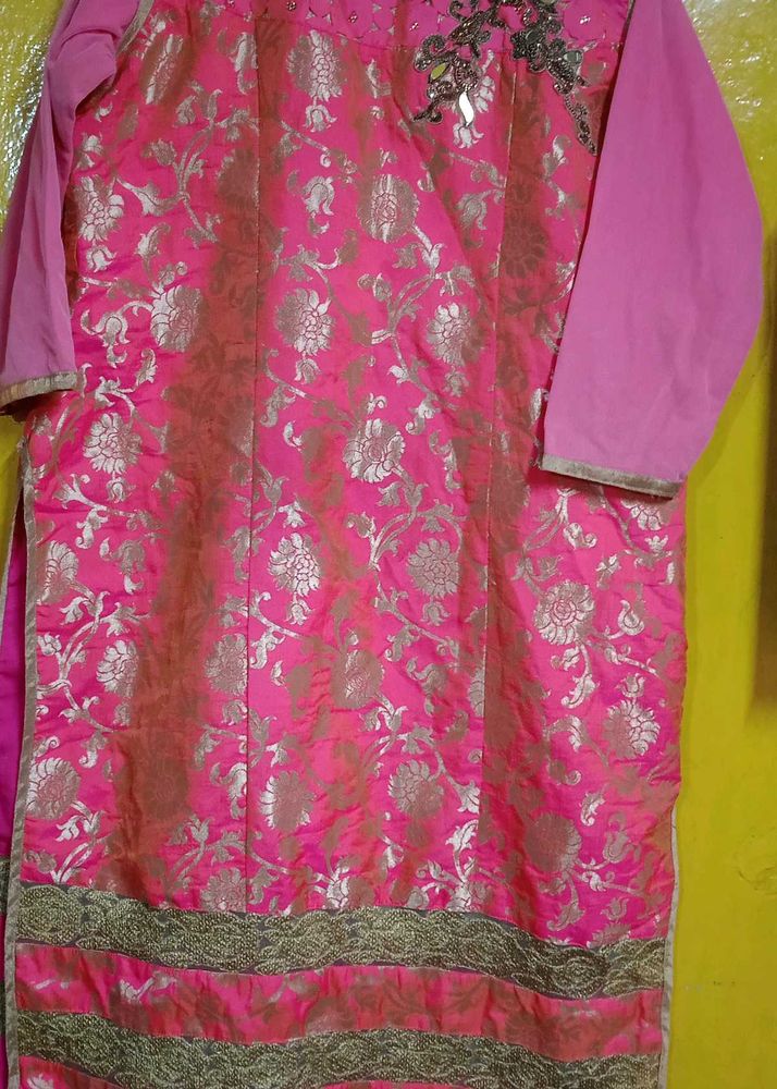 Pink Embroidered Kurta